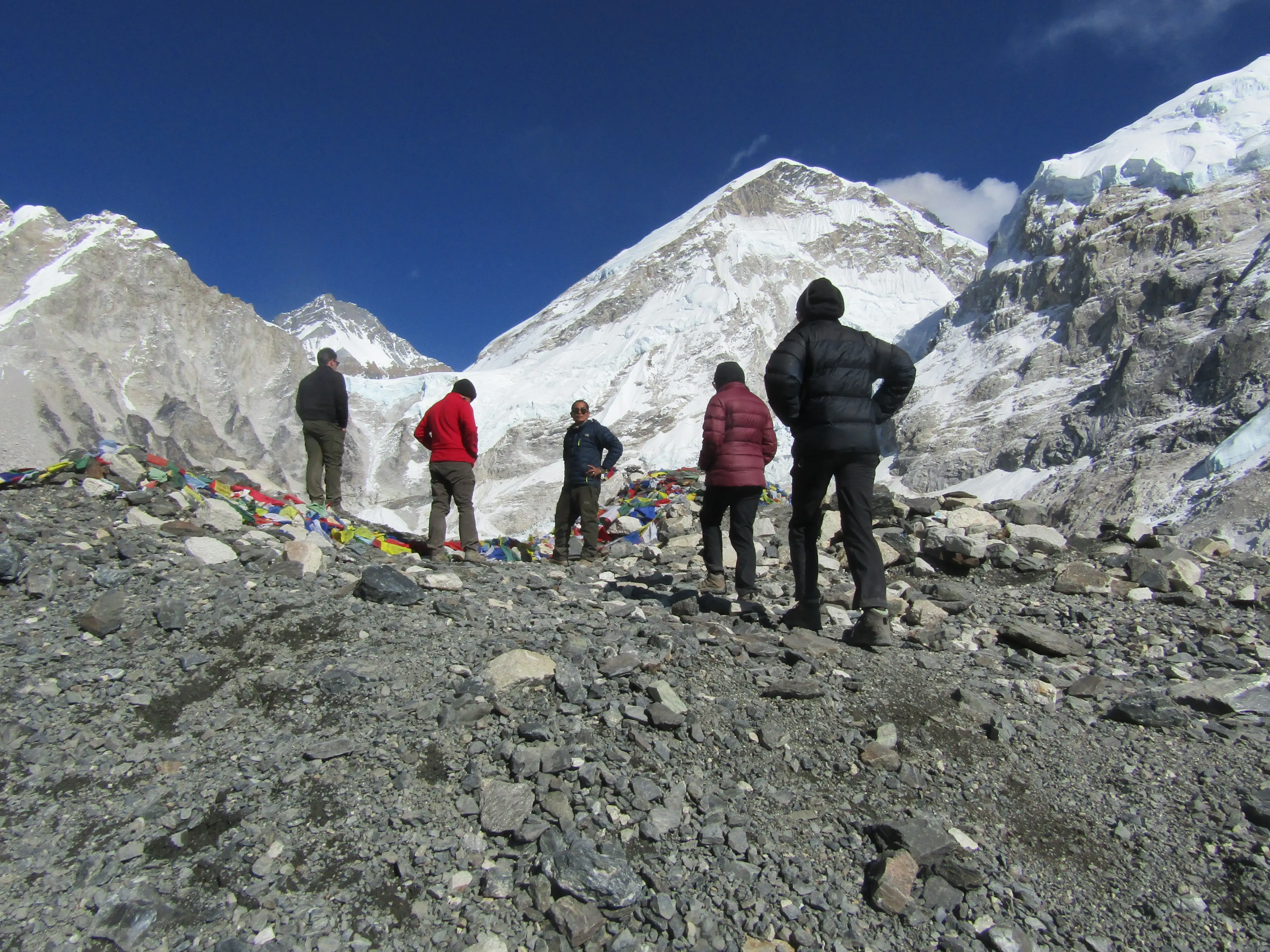 Top 7 Reasons: Why Everest Base Camp Trek is Popular Today?